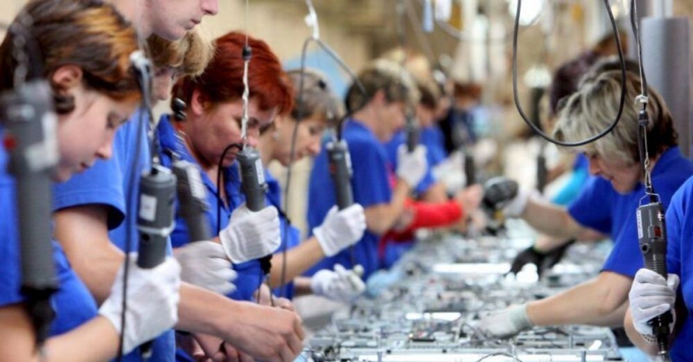 ប្រាក់​ឈ្នួល​គោល​នៅលើ​ពិភពលោក បច្ចុប្បន្ន​ស្ថិតក្នុង​កម្រិតណា?