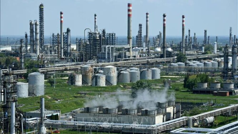 ​ប្រេង​នៅ តំបន់​អាស៊ី នា​ព្រឹក​ថ្ងៃទី ២៧ មិថុនានេះ កំពុង​ធ្លាក់ថ្លៃ​​​គួរឱ្យ​ត្រេក​អរ