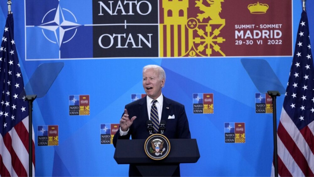 ប្រធានាធិបតី បៃ​ដិ​ន ប្រកាស​កញ្ចប់​ជំនួយ​ថ្មី​តម្លៃ ៨០០ លាន​ដុល្លារ ដល់ អ៊ុយ​ក្រែ​ន