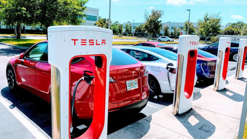 Tesla អាច​បញ្ចុះតម្លៃ​រថយន្ត បើសិន​អតិផរណា​ត្រូវបាន​គ្រប់គ្រង