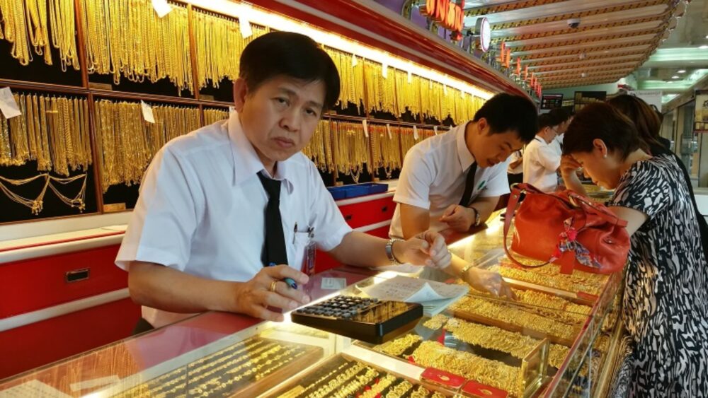 មាស​ពិភពលោក ម្សិលមិញ​ឡើង​ថ្លៃ​ខ្ពស់បំផុត​ក្នុងអំឡុង​ជិត​មួយខែ​កន្លង