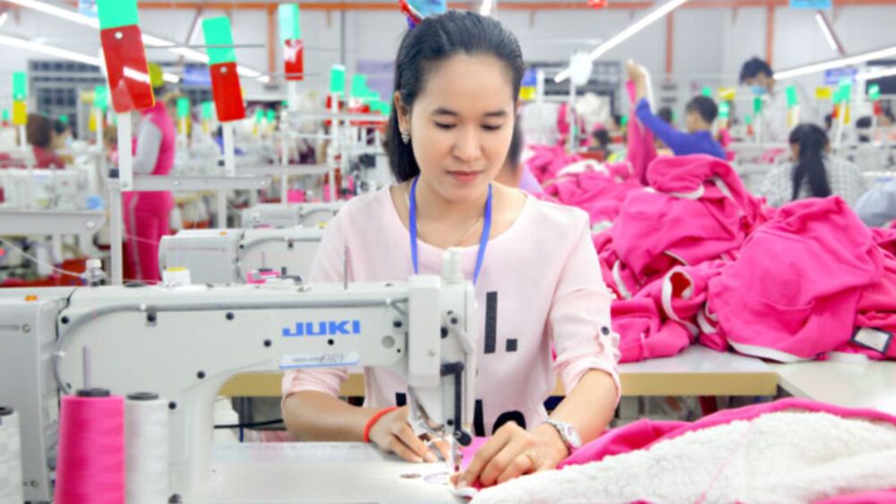 គម្រោង​រោងចក្រ​ឧស្សាហកម្ម​ចំនួន ៣ ទៀត ត្រូវបាន​អនុម័ត​ឱ្យ​ដំណើរការ​នៅ ភ្នំពេញ និង កំពង់ស្ពឺ