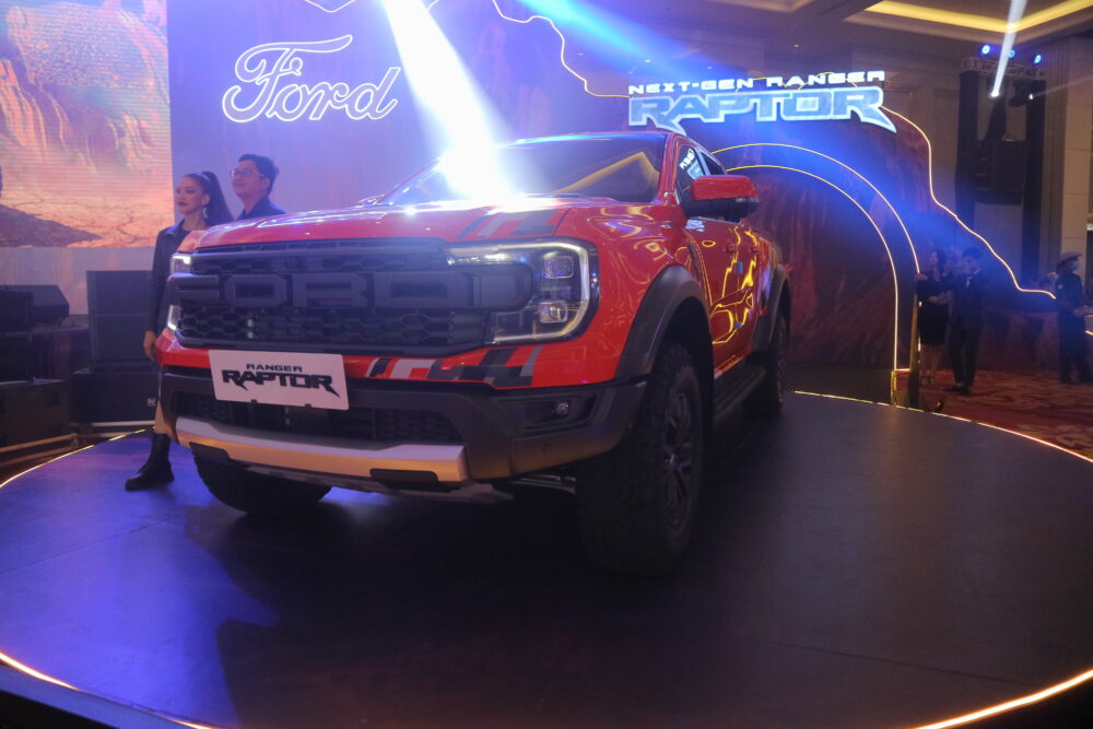 រថយន្ត Ford Ranger Raptor ស៊េរីថ្មីឆ្នាំ 2023 ត្រូវបានដាក់សម្ពោធជាផ្លូវការនៅប្រទេសកម្ពុជា