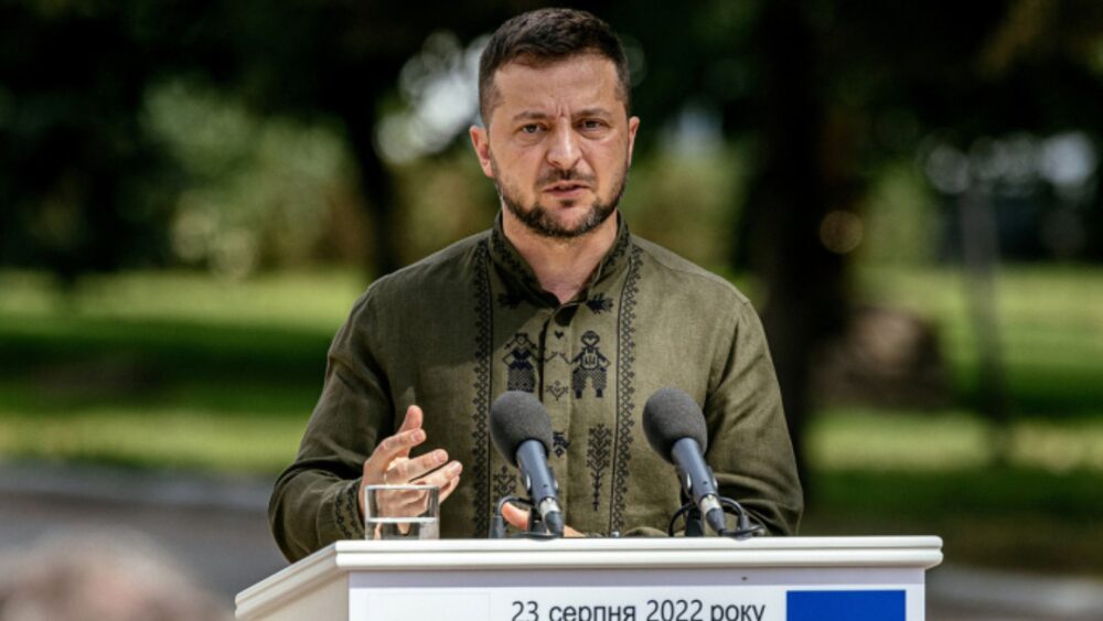 ប្រធានាធិបតី​អ៊ុយ​ក្រែ​ន ប្រកាសថា សង្គ្រាម​នឹងត្រូវ​បញ្ចប់​នៅ ឧបទ្វីប​គ្រី​មៀ