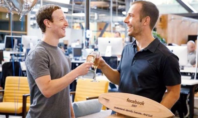 តើមេ​ថ្មី​របស់ Facebook មាន​ទ្រព្យ​សម្បត្តិ​​ប៉ុន្មាន​លាន​ដុល្លារ​?