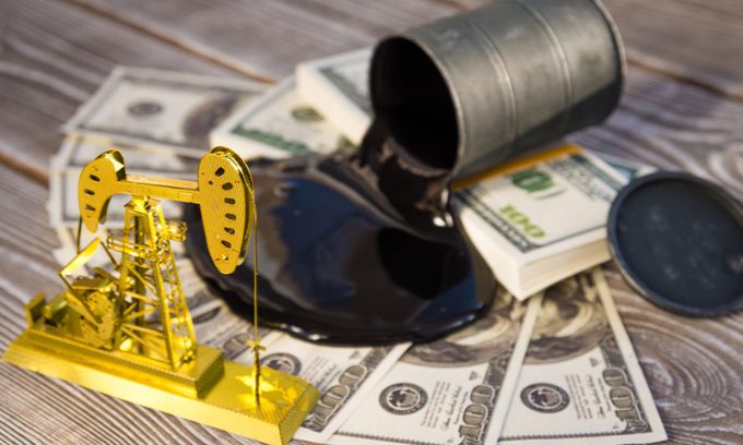 តម្លៃ​ប្រេង​ឆៅ​បែរជា​ធ្លាក់​ថ្លៃ​ខ្លាំង ក្រោយពី OPEC+ សម្រេច​កាត់បន្ថយ​បរិមាណ​នៃ​ការផលិត