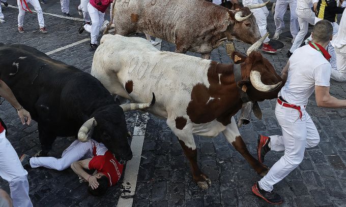 មនុស្សយ៉ាង​ហោច ១០ នាក់​បាន​ស្លាប់​នៅក្នុង​រដូវ​បុណ្យ​ប្រណាំង​សត្វ​ខ្ទីង នៅ​ អេស្ប៉ាញ នា​ឆ្នាំ​នេះ