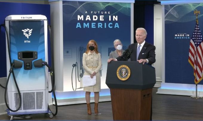 អាម៉េរិក បញ្ចេញ​ប្រាក់ ៩០០ លាន​ដុល្លារ ដើម្បី​ដំឡើង​ស្ថានីយ​បញ្ចូល​ថាមពល​សម្រាប់​រថយន្ត​អគ្គិសនី