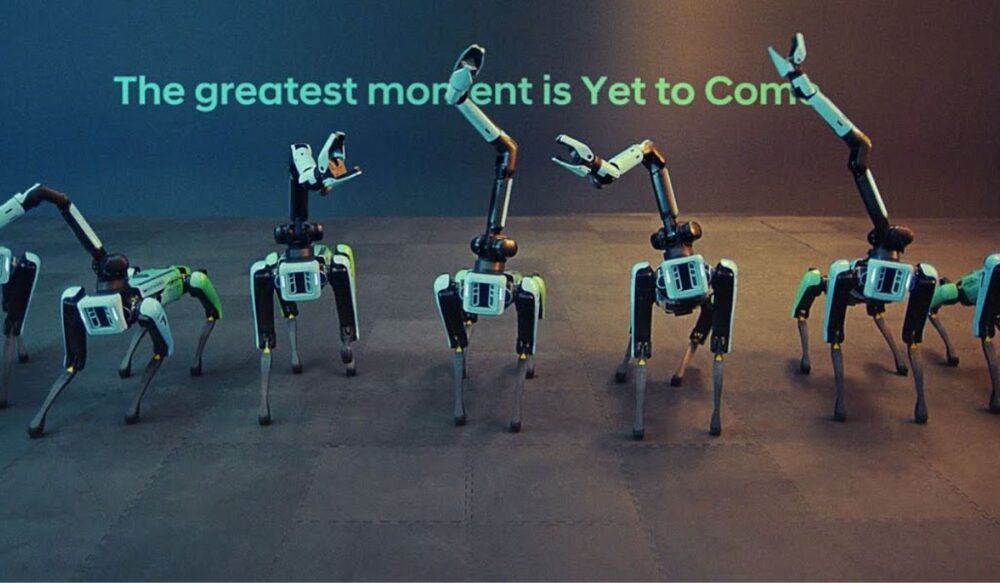 សុនក​រ៉ូ​បូត បង្ហាញ​ក្បាច់​រាំ​ត្រាប់​តាម​បទ​ចម្រៀង​​ល្បី​របស់ K-pop (វីដេអូ)