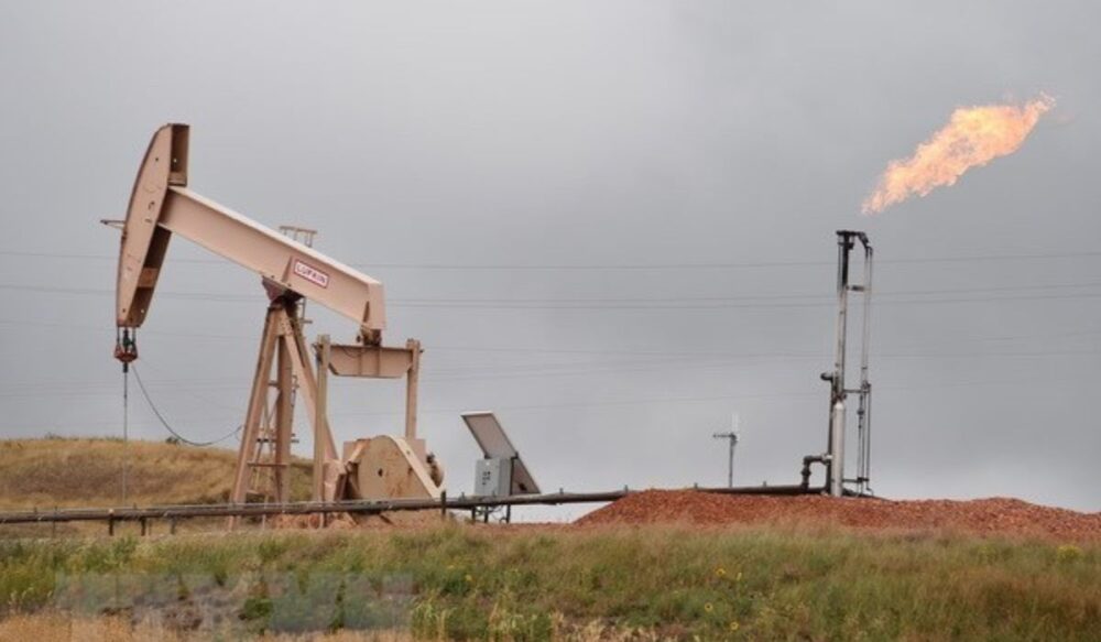 តម្លៃ​ប្រេង​ឆៅ​នៅ ទ្វីបអាស៊ី ធ្លាក់ចុះ​ក្នុងការ​ជួញដូរ​នៅ​ដើម​សប្ដាហ៍​នេះ