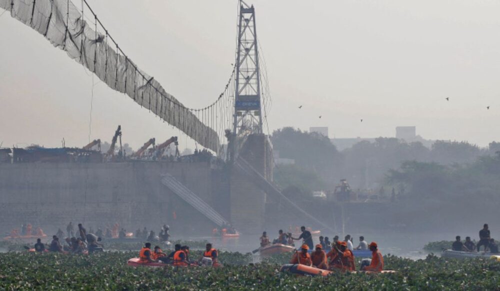 មូលហេតុ​ចម្បង​ដែល​អាច​នាំឱ្យ​ស្ពាន​យោល​បុរាណ​របស់ ឥណ្ឌា ត្រូវ​បាក់