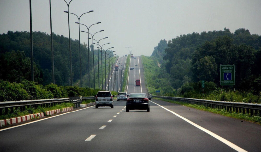 គម្រោង​ផ្លូវ​ល្បឿន​លឿន​ម៉ុក​បាយ (ច្រកព្រំដែន​ម៉ុក​បាយ-បាវិត) -ហូជីមិញ របស់ វៀតណាម