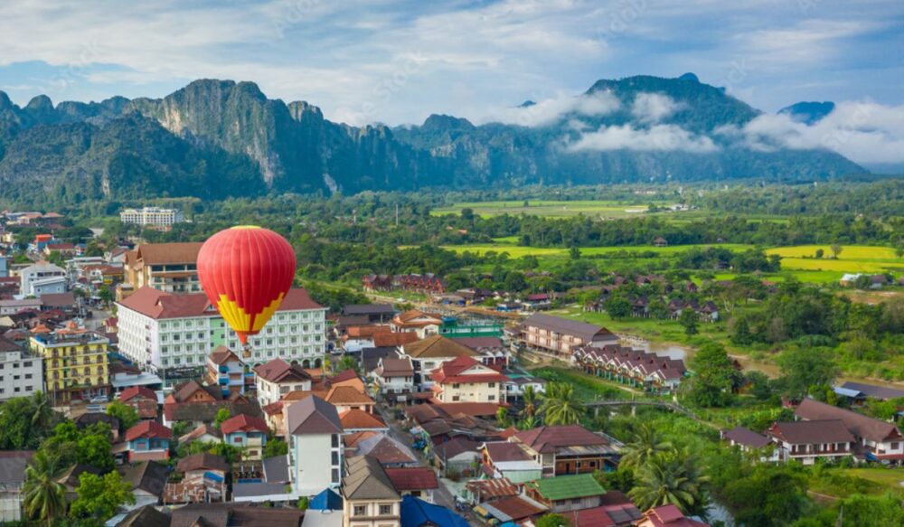 ក្រុមហ៊ុន​កូរ៉េខាងត្បូង បោះទុន​រាប់ពាន់​លាន​ដុល្លារ​លើ​គម្រោង​អភិវឌ្ឍ​តំបន់​លំហែកាយ​មួយ​នៅ​ប្រទេស​ឡាវ