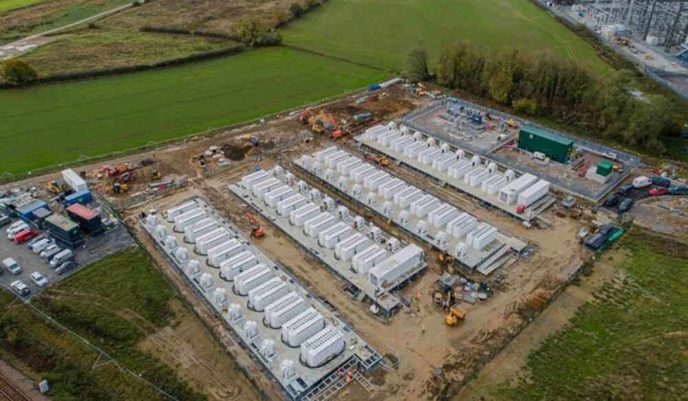 គម្រោង​ប្រព័ន្ធ​ថ្ម​ផ្ទុក​ថាមពល​អគ្គិសនី​ដែល​ធំជាងគេ​បង្អស់​នៅ​ទ្វីបអឺរ៉ុប