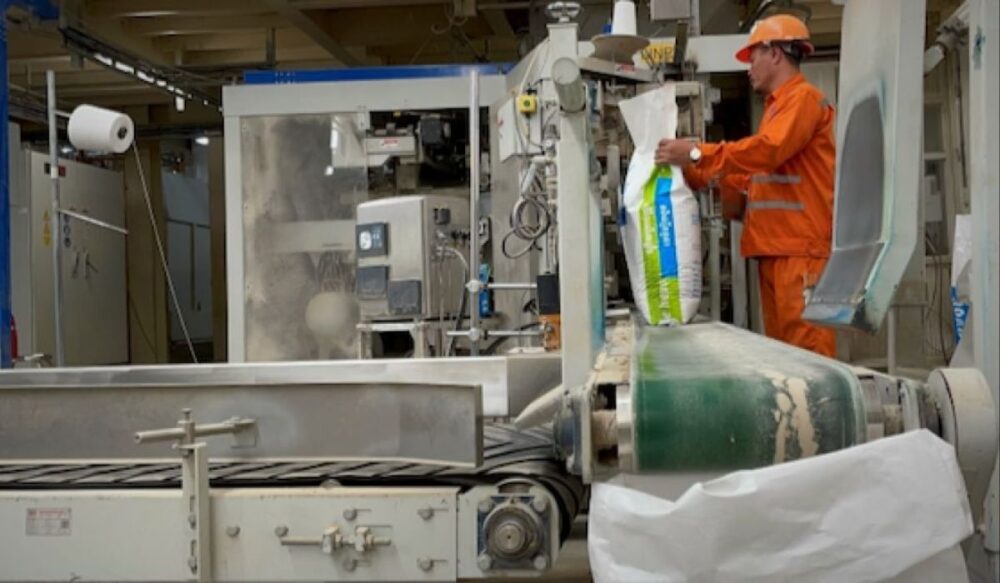 កម្ពុជា ទទួលបាន​ប្រាក់កម្ចី 50 លាន​ដុល្លារ​ពី​ធនាគារ​អភិវឌ្ឍ​អាស៊ី ដើម្បី​អភិវឌ្ឍ​សេដ្ឋកិច្ច និង​លើកកម្ពស់​ការប្រកួត​ប្រ​ជែក