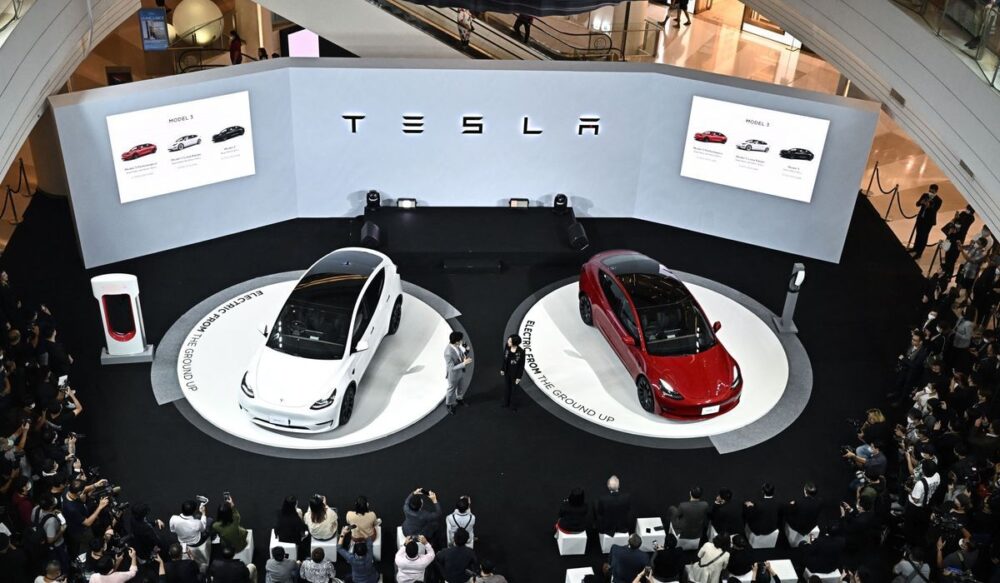 ក្រុម​ហ៊ុន​អាម៉េរិក Tesla ដាក់លក់​រថយន្ត​អគ្គិសនីនៅ ​ទីផ្សារ​ប្រទេស​ថៃ ​ជា​ផ្លូវការ