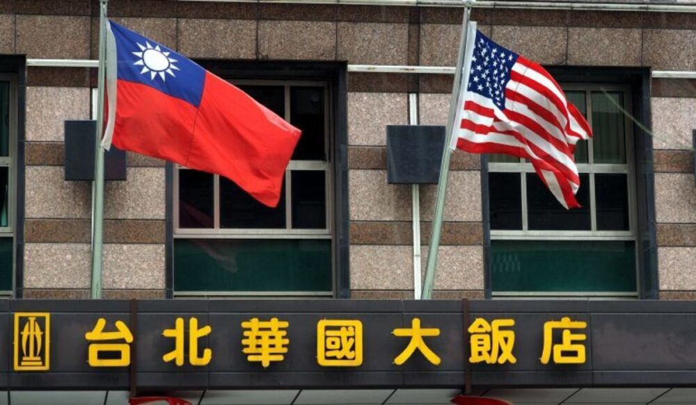 សភា​ជាន់​ទាប​អាម៉េរិក អនុម័ត​សេចក្ដីព្រាងច្បាប់​ផ្ដល់ជំនួយ​រាប់ពាន់​លាន​ដុល្លារ​ដល់​តៃវ៉ាន់