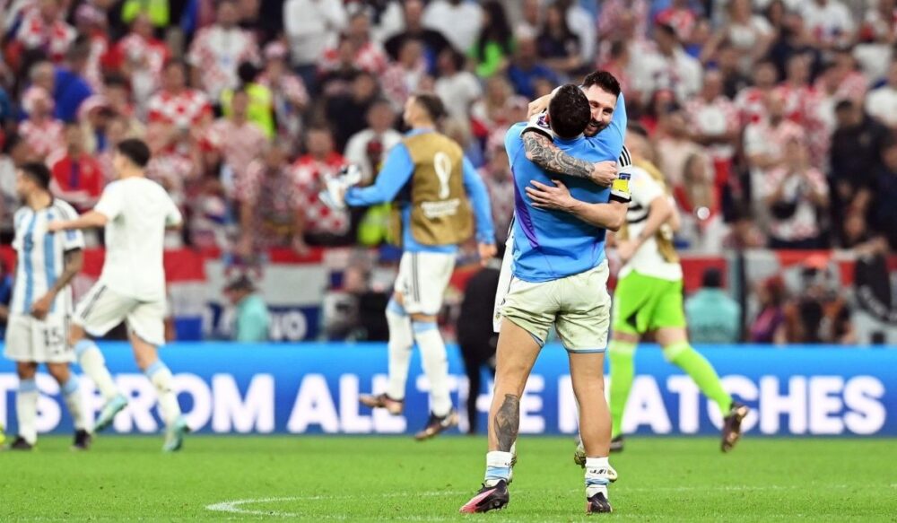 អាហ្សង់ទីន សប្បាយរីករាយដូចទៅនឹងការដណ្ដើមបានពាន់រង្វាន់ជើងឯក World Cup បន្ទាប់ពីបានឈ្នះ ក្រូអាត