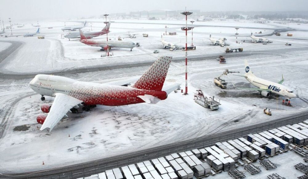 ដោយ​សារ​​ព្រឹល​ធ្លាក់​ក្រាស់ខ្លាំង​ពេក ចរាចរណ៍​នៅ​មូ​ស្គូ ត្រូវ​កកស្ទះ​