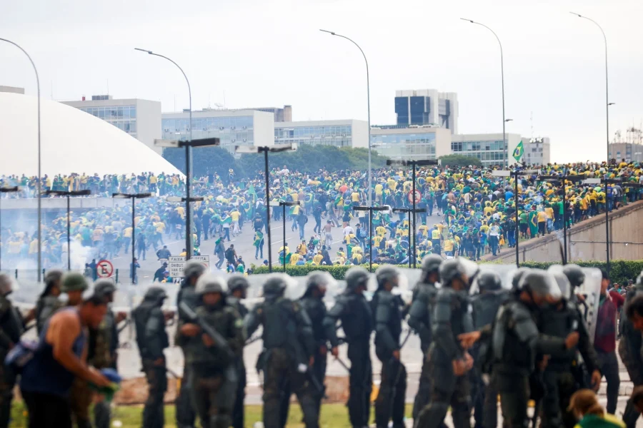 អំពើហិង្សានៅសភាប្រេស៊ីល ត្រូវបានក្រុមមេដឹកនាំពិភពលោកថ្កោលទោស