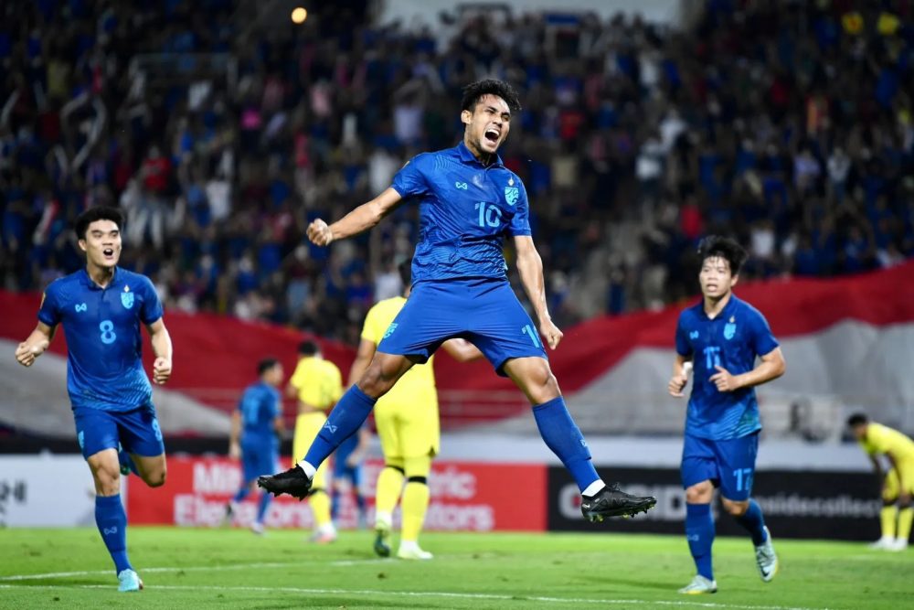AFF Cup 2022 – ខ្សែប្រយុទ្ធ​លេខ​មួយ​របស់​ថៃរងរបួស ​មុន​​នឹង​ប៉ះ​វៀតណាម​នៅ​វគ្គ​ផ្ដាច់ព្រ័ត្រ