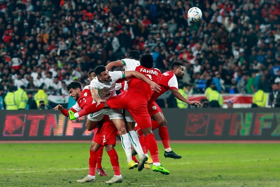 ប្រជ្រៀត​​ជាន់​គ្នា​​ក្នុង​ព្រឹត្តិការណ៍​បាល់​ទាត់​ Arabian Gulf Cup​ បណ្ដាល​ឱ្យ​មនុស្ស​ស្លាប់​ និង​រង​របួស​ច្រើន​សិប​នាក់​