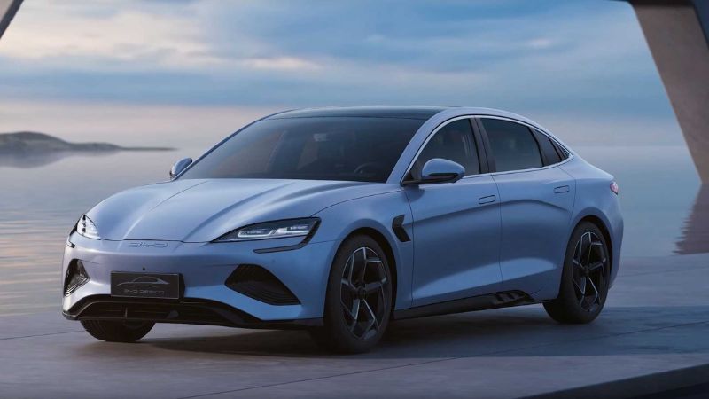 សង្គ្រាមតម្លៃរថយន្តអគ្គិសនីនៅប្រទេសចិនឡើងកម្ដៅខ្លាំង ពេល BYD បញ្ចុះតម្លៃដើម្បីសងសឹក