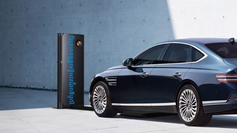 ក្រុមហ៊ុន​ផលិត​រថយន្ត Genesis ធ្វើតេស្ត​ប្រព័ន្ធ​បញ្ចូល​អគ្គិសនី​គ្មាន​ខ្សែ