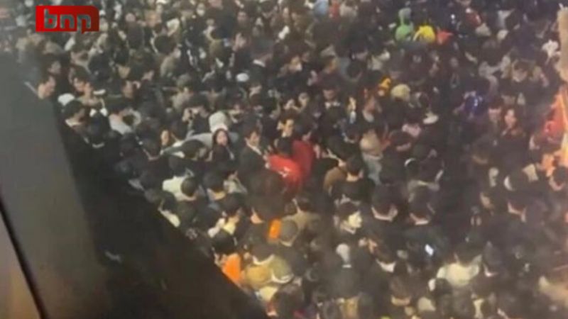 ហេតុការណ៍​ប្រជ្រៀត​គ្នា​ស្លាប់​ជិត 80 នាក់​នៅ​យេ​ម៉ែន ពេល​ចែក​អំណោយ