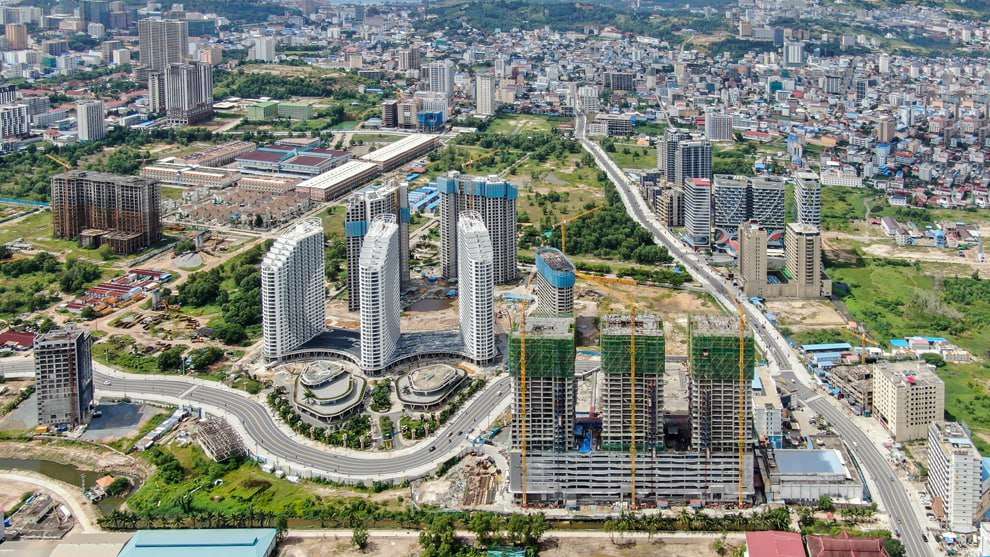 គម្រោងធុរកិច្ច និងវិនិយោគចំនួន ២៥ទៀត នៅក្នុងខេត្តព្រះសីហនុ មានទុនសរុបជាង ៩១៧លានដុល្លារ ទទួលបានការលើកទឹកចិត្តពិសេសពីរាជរដ្ឋាភិបាល